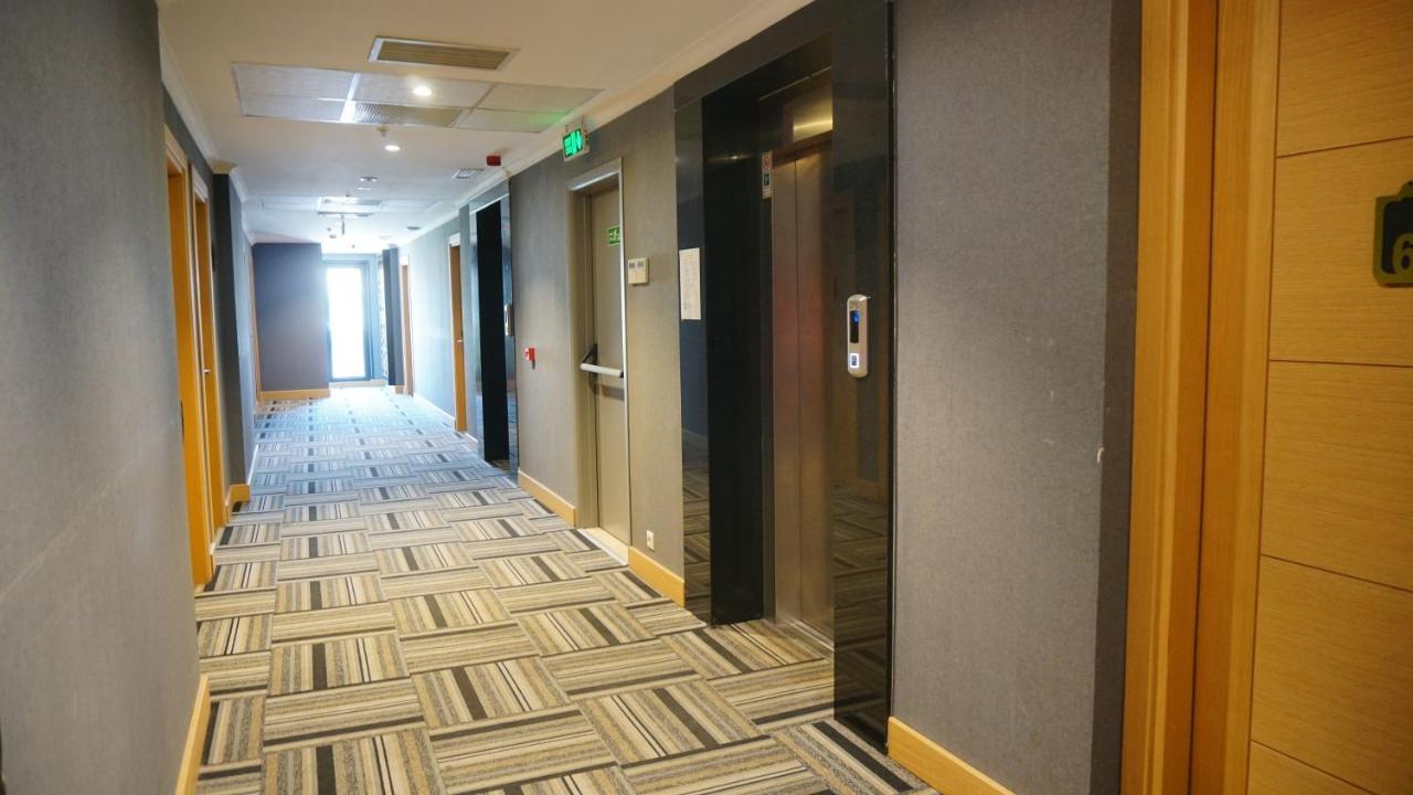 Vois Hotel Atasehir & Spa Isztambul Kültér fotó